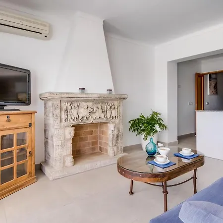 Ideal Mallorca - Mary 4 Pax Apartment